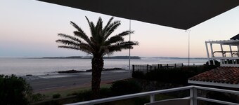 Los Sargos Sobre El Mar. Zona Residencial Muy Tranquila. En El Casco Histórico.