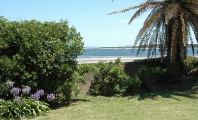 Los Sargos Sobre El Mar. Zona Residencial Muy Tranquila. En El Casco Histórico.