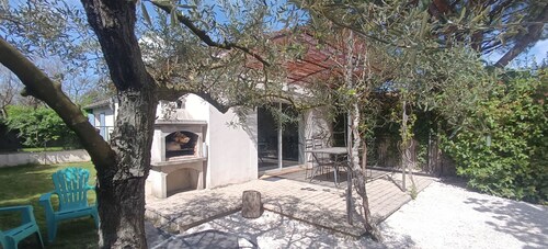 CASA DE AIRE ACONDICIONADO EN PROVENCE cerca de Avignon / ARLES / St Rémy de Provence