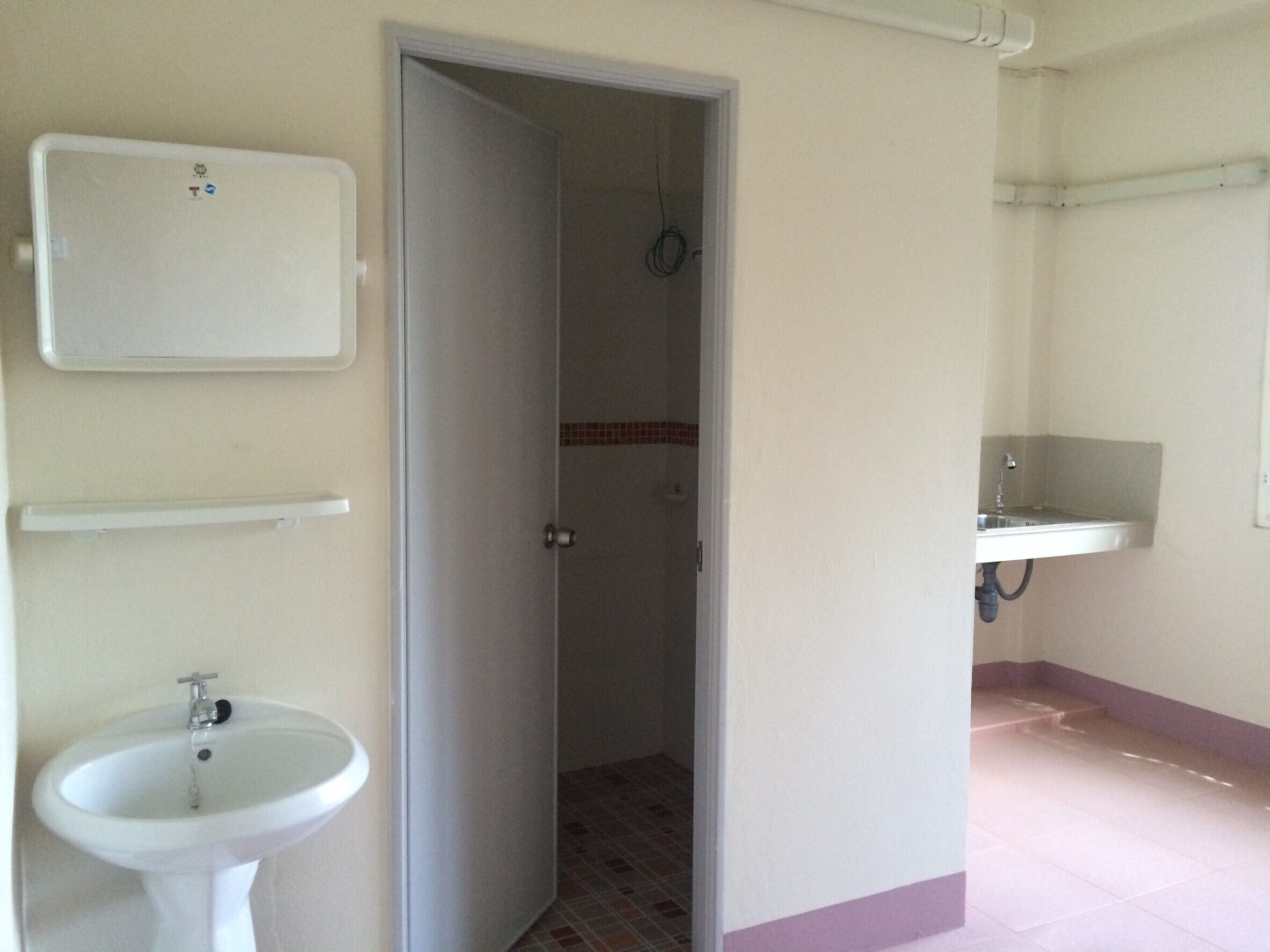 Spacious River Kwai one bedroom apartment