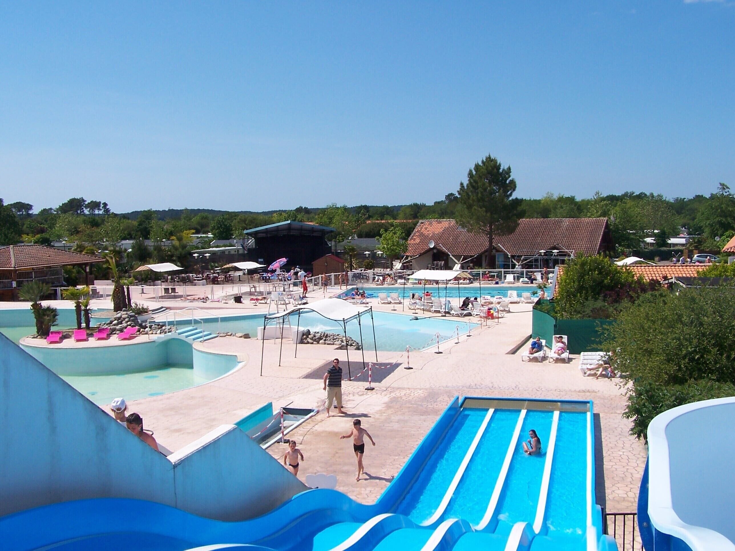 Indoor pool, outdoor pool