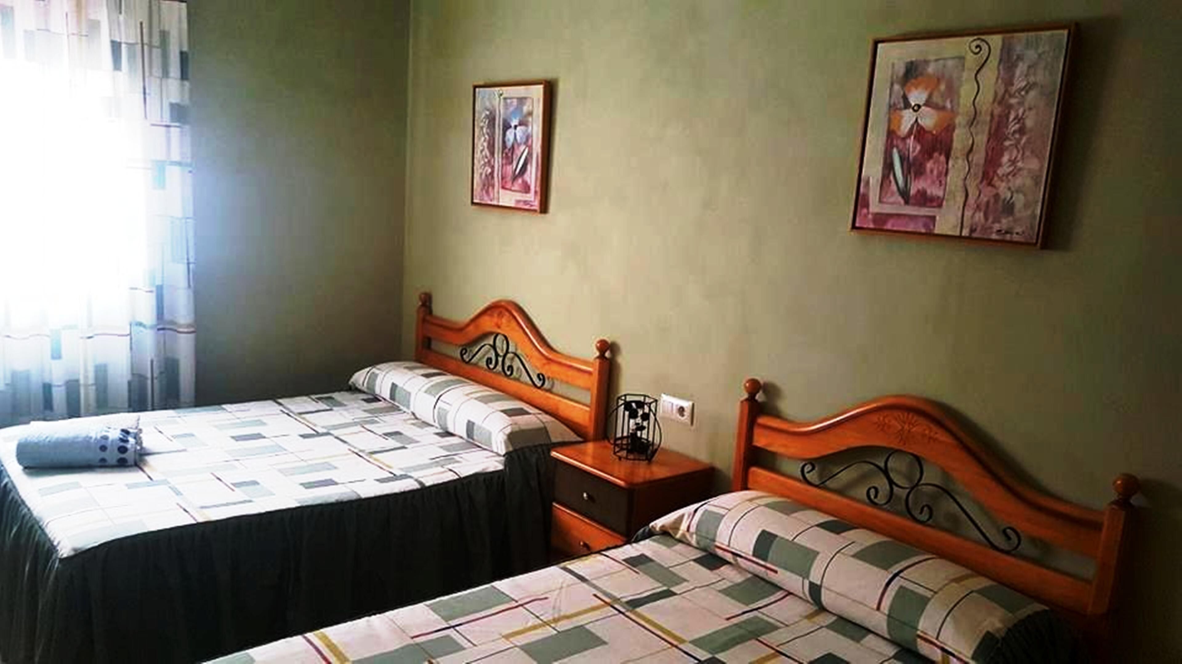 RURAL HOUSE E PUENTE DEL SEGURA