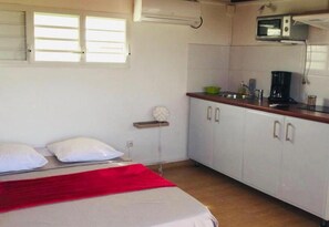 1 bedroom, iron/ironing board, travel crib, free WiFi