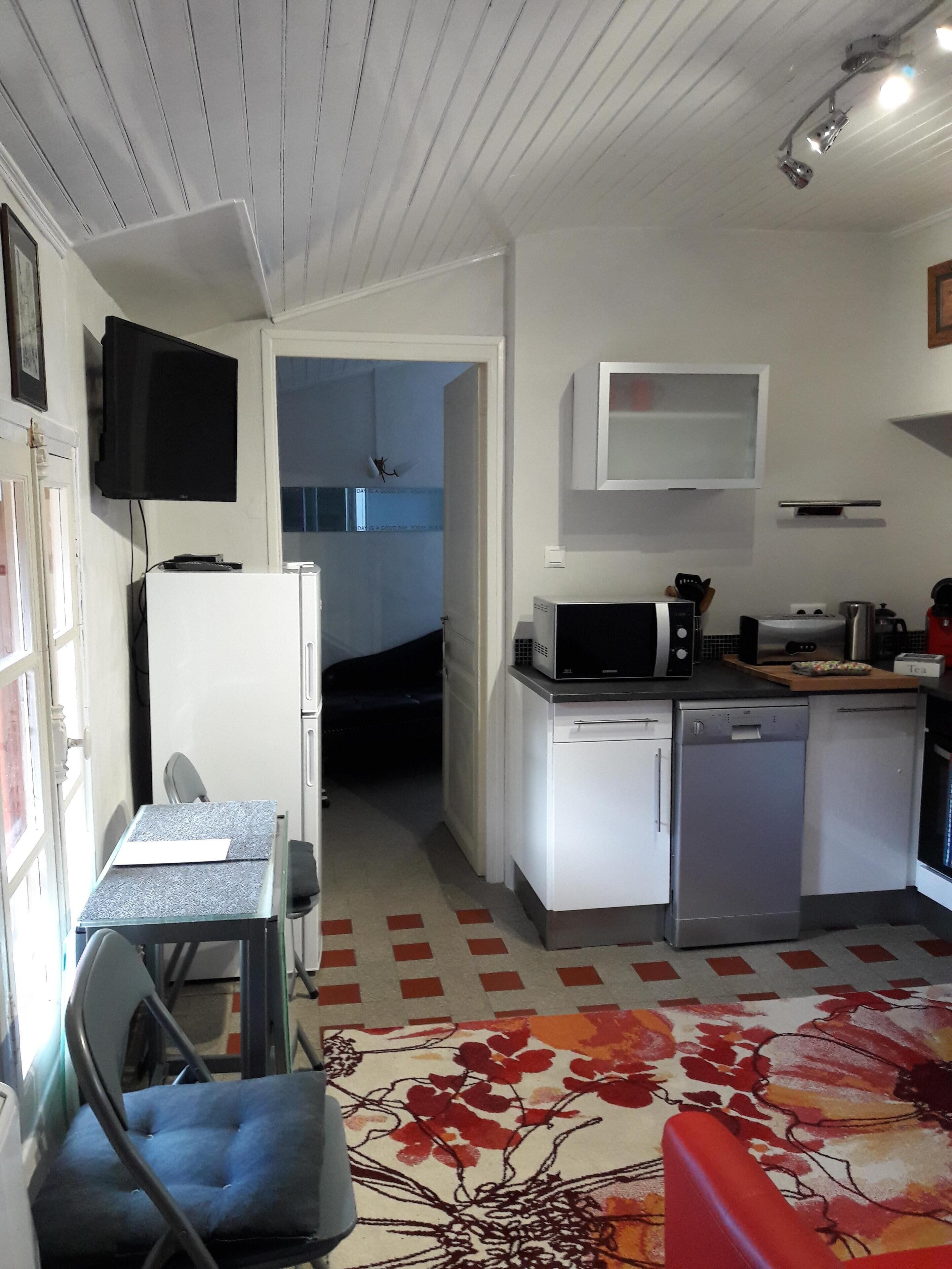 APARTMENT for 2 people / FREE WIFI / Garden / Old Village / Comfort TT