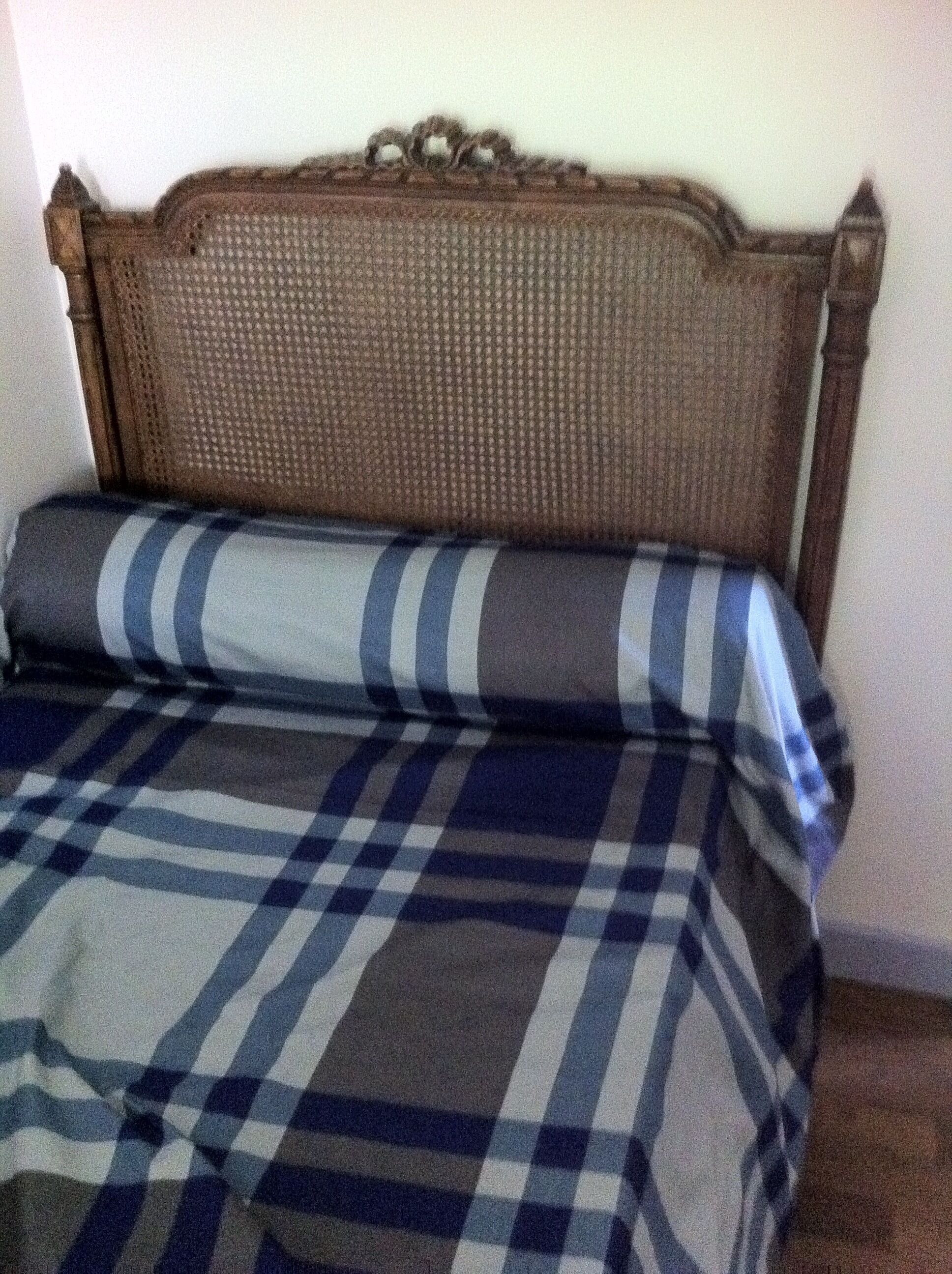 Between Country and Ocean, Ombrière welcomes lovers of charm and kind.