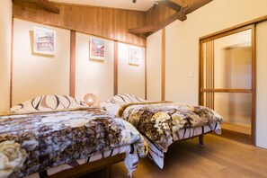 2 slaapkamers, een strijkplank/strijkijzer, gratis wifi, beddengoed