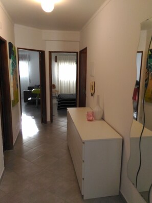 3 Schlafzimmer, schallisolierte Zimmer, Bügeleisen/Bügelbrett, WLAN