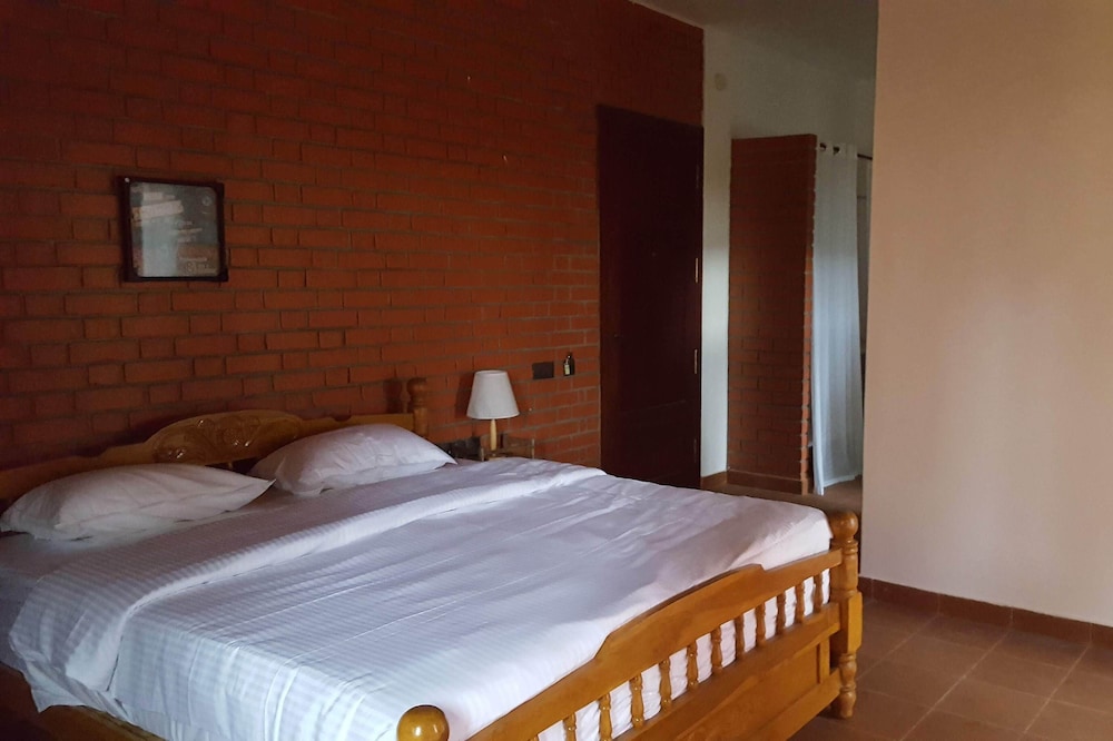 Plumeria Eco Trails Resort