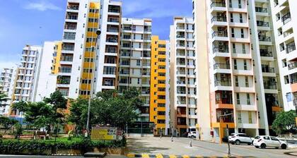 Service Apartment Family stay near Chennai Airport- Chromepet