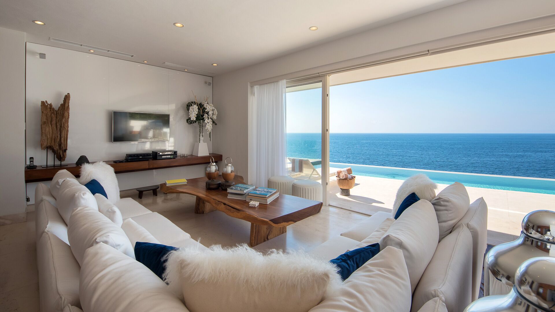 Astonishing Views Of The Pacific luxuryvillasmx
