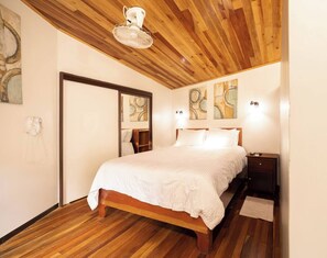 1 bedroom, iron/ironing board, WiFi