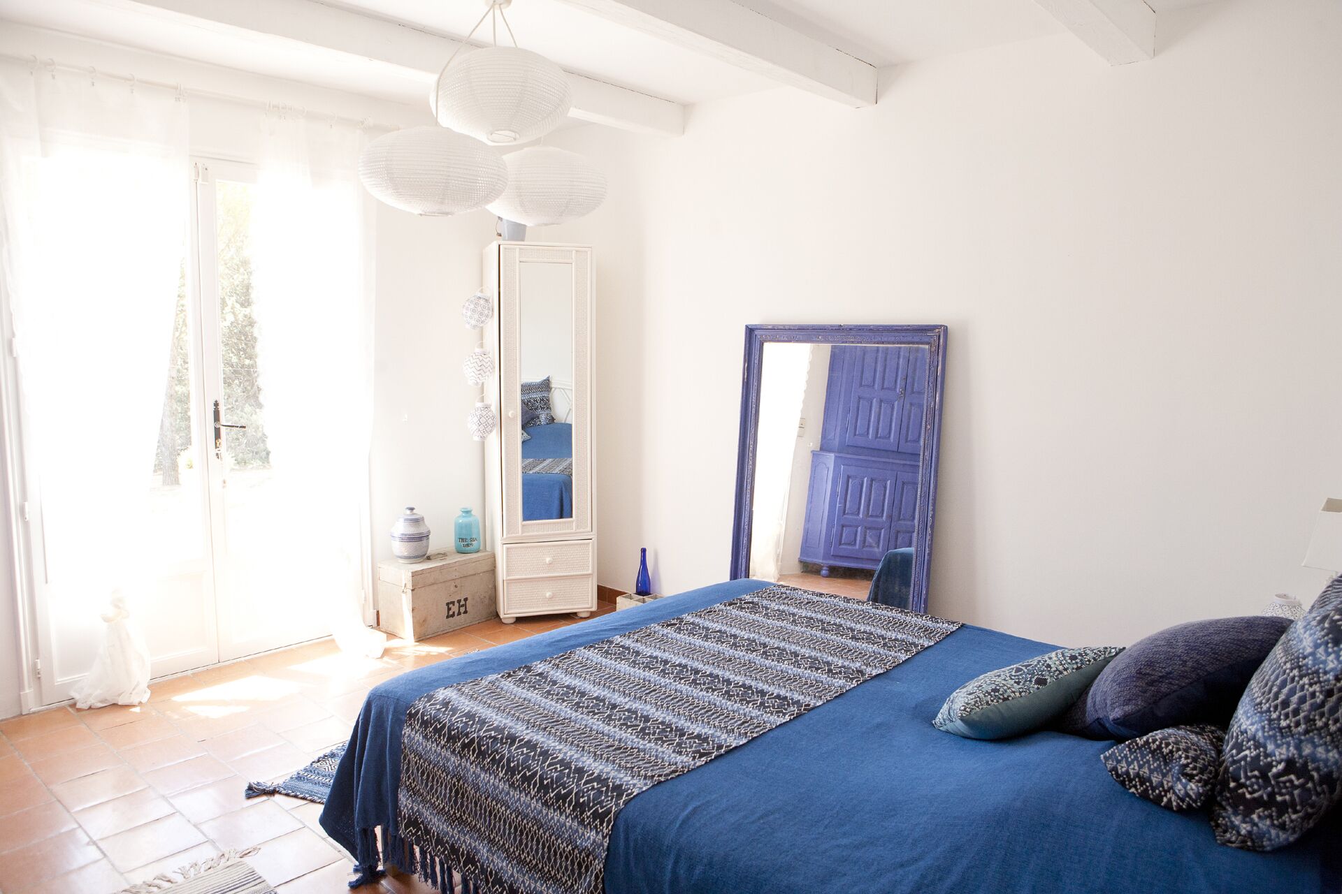 Privatization guest house, exceptional park, olive grove, swimming pool, in Provence