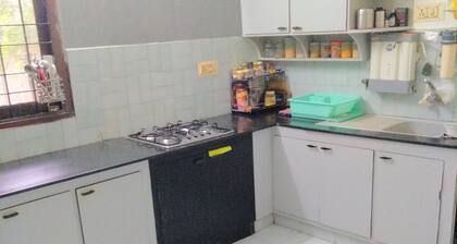 Clean and secure stay