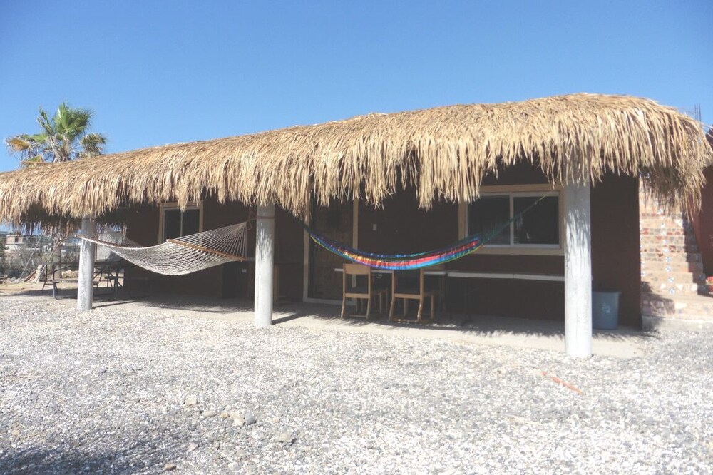 Casitas "Javi" 3 BR house in downtown San Juanico