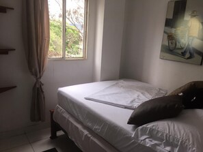 2 bedrooms, iron/ironing board, WiFi, bed sheets - APARTAMENTO 202 cerca playa los cocos (Santa Marta)