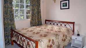 2 bedrooms, iron/ironing board, internet, bed sheets - Your Perfect Winter GetAway (Rodney Bay)