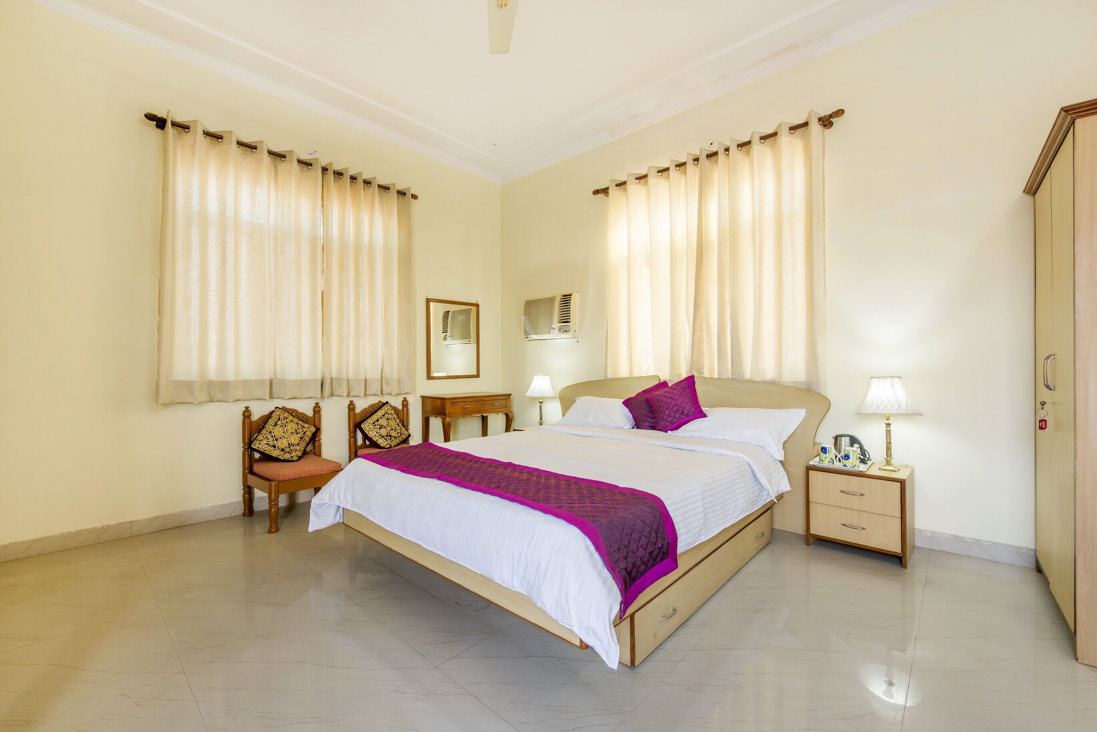 PALM HOLIDAYS - LUXURY HOMESTAY JAIPUR, RAJASTHAN