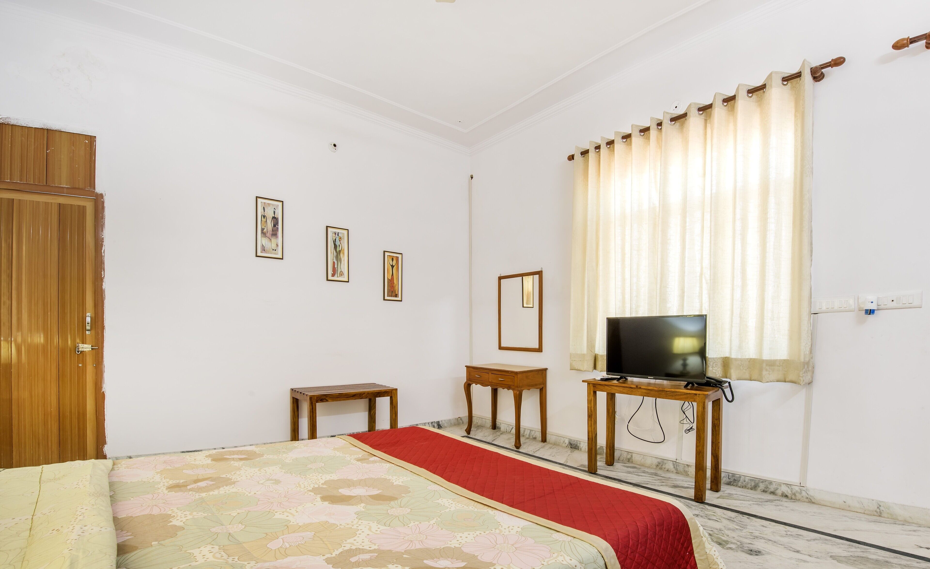 PALM HOLIDAYS - LUXURY HOMESTAY JAIPUR, RAJASTHAN