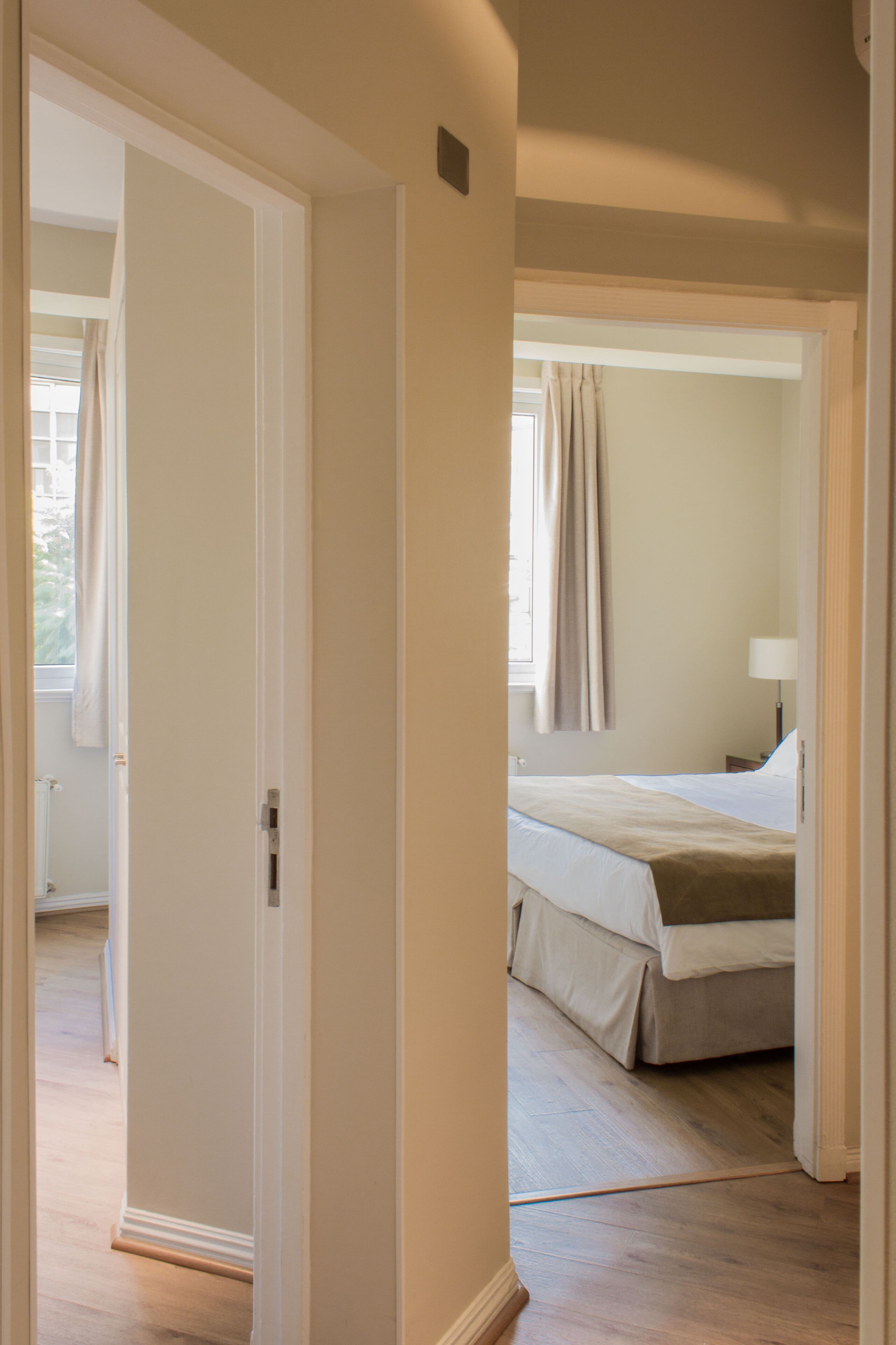 2 bedrooms, in-room safe, iron/ironing board, travel cot