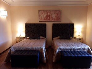 1 chambre, accès au Wi-Fi (inclus), literie fournie