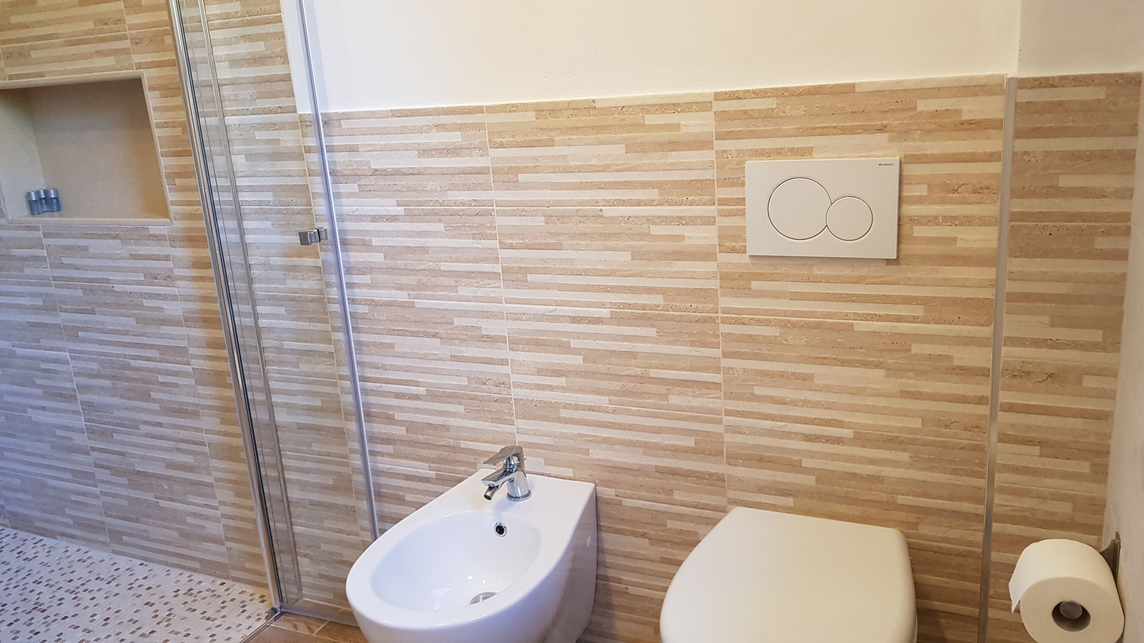 Villa Mandrioli THREE-ROOM APARTMENT