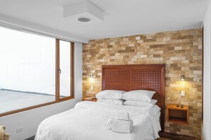 5 habitaciones, wifi y ropa de cama
