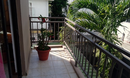 Airconditioned room wit kitchnette ideal for individual, family and groups.