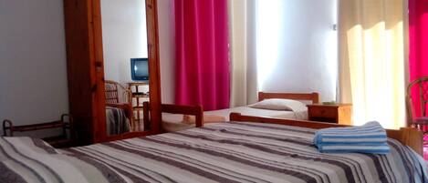 1 bedroom, internet, bed sheets