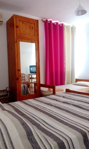 1 bedroom, internet, bed sheets