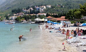 On the beach - ANDRIUCI'S  apartment  at the waterfront (CAVTAT)