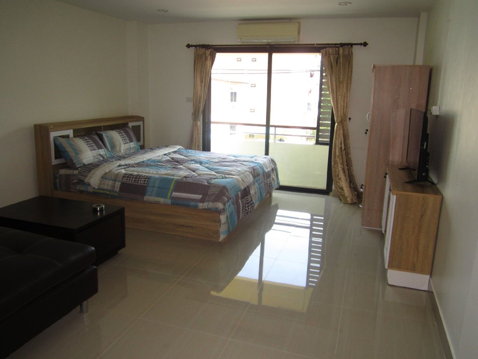 Holiday Apartments BEST central location in pattaya 