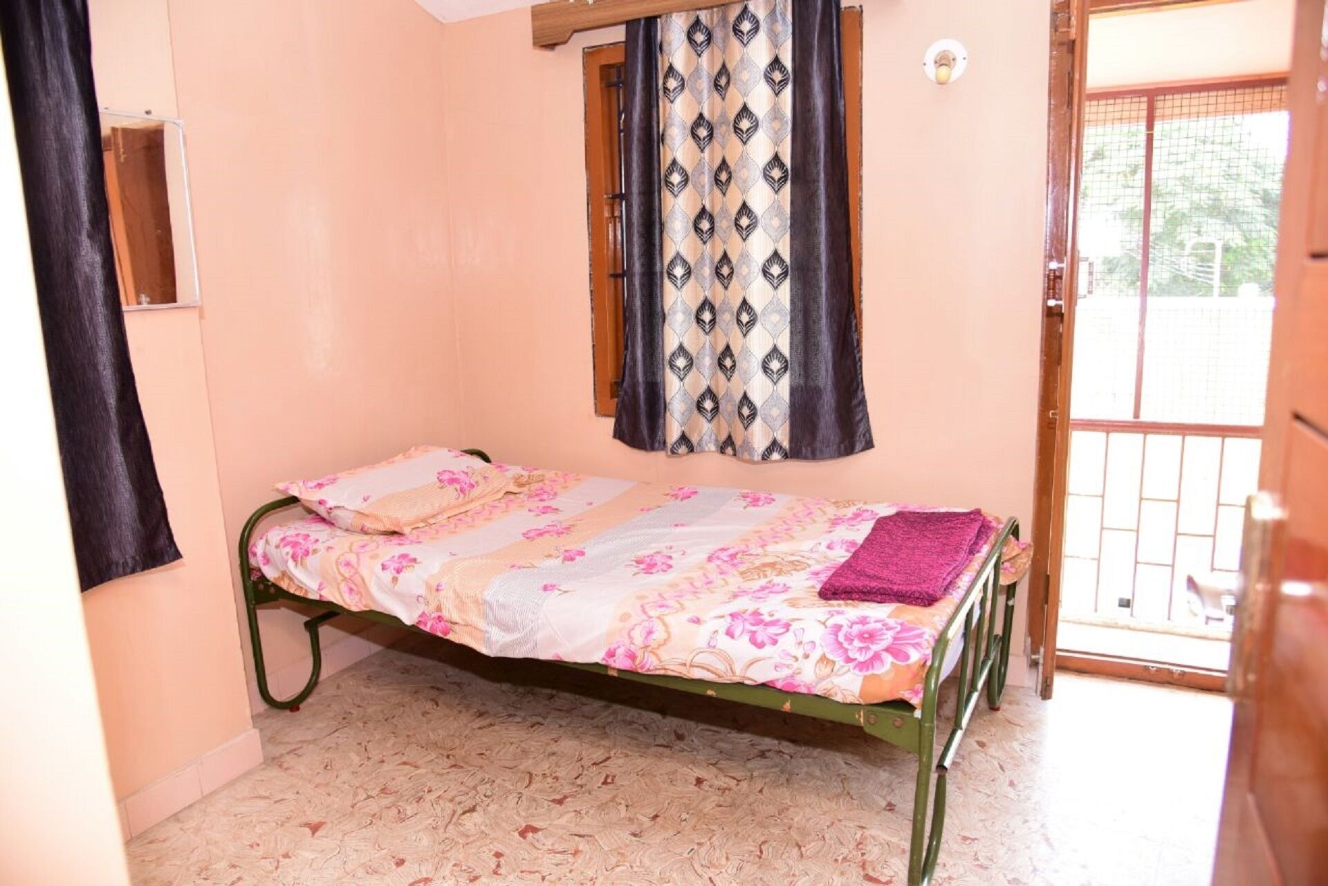 For a Simple Stay in Pollachi !!