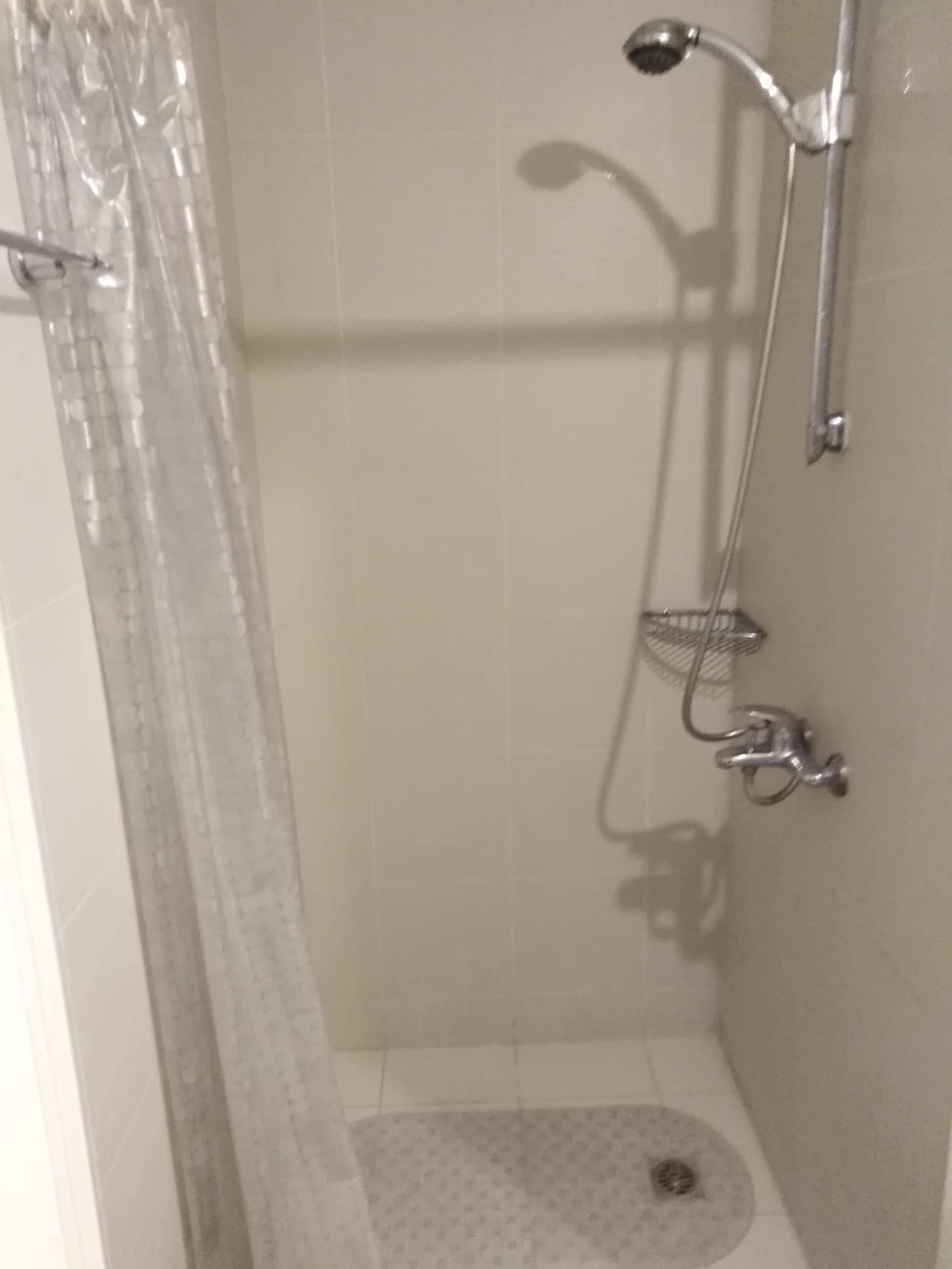 AZURE URBAN RESIDENCES