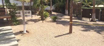 Perro Surfero Boutique Hotel | 7 Bedroom Compound