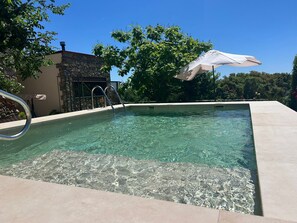 Piscina a l'aire lliure 