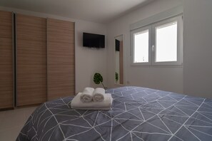 2 camere, ferro/asse da stiro, accesso a Internet, lenzuola