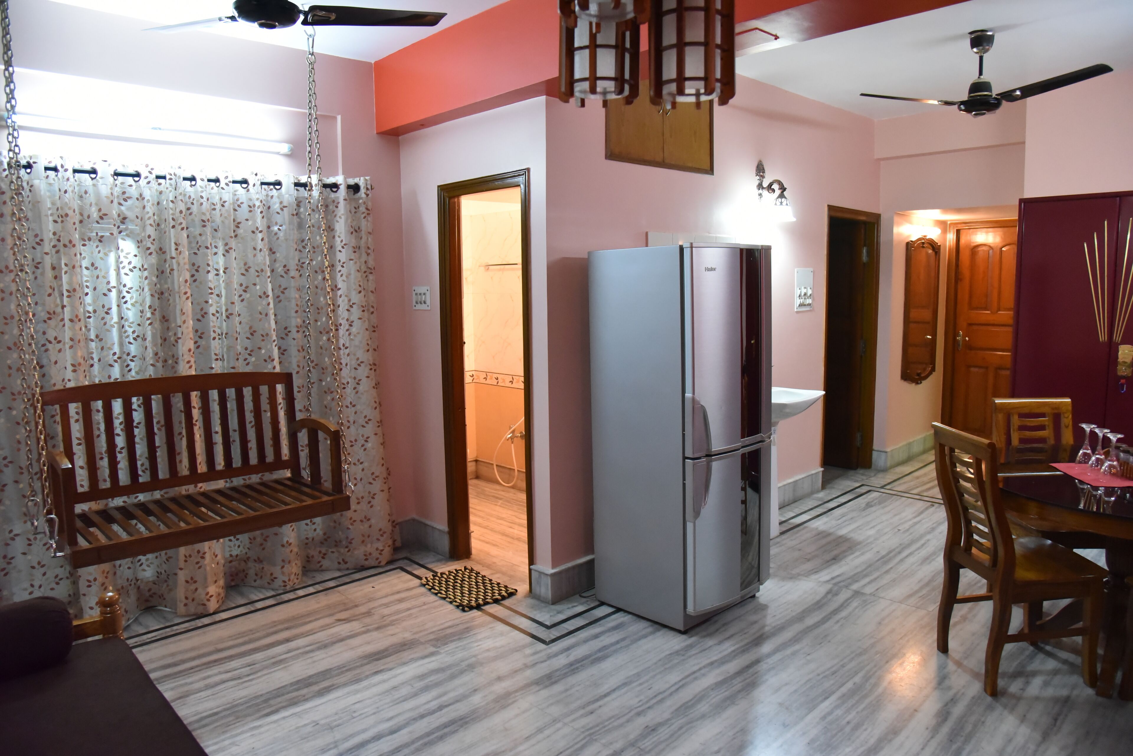 Cosy room..superb location..comfort living