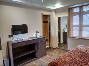 WiFi, bed sheets - Jewel of the Orient - True Sikkimese Hospitality (Gangtok)