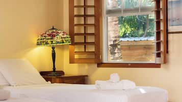 1 bedroom, iron/ironing board, WiFi