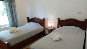 2 dormitorios, tabla de planchar con plancha, wifi