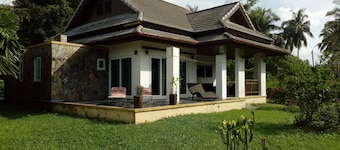 2-bed room for 4 people