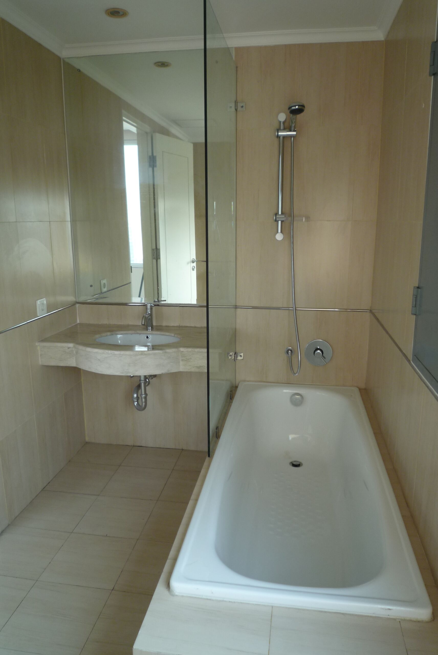 Elegant and cozy apartment in Jakarta - Senayan