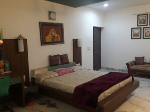 6 Schlafzimmer, Internetzugang