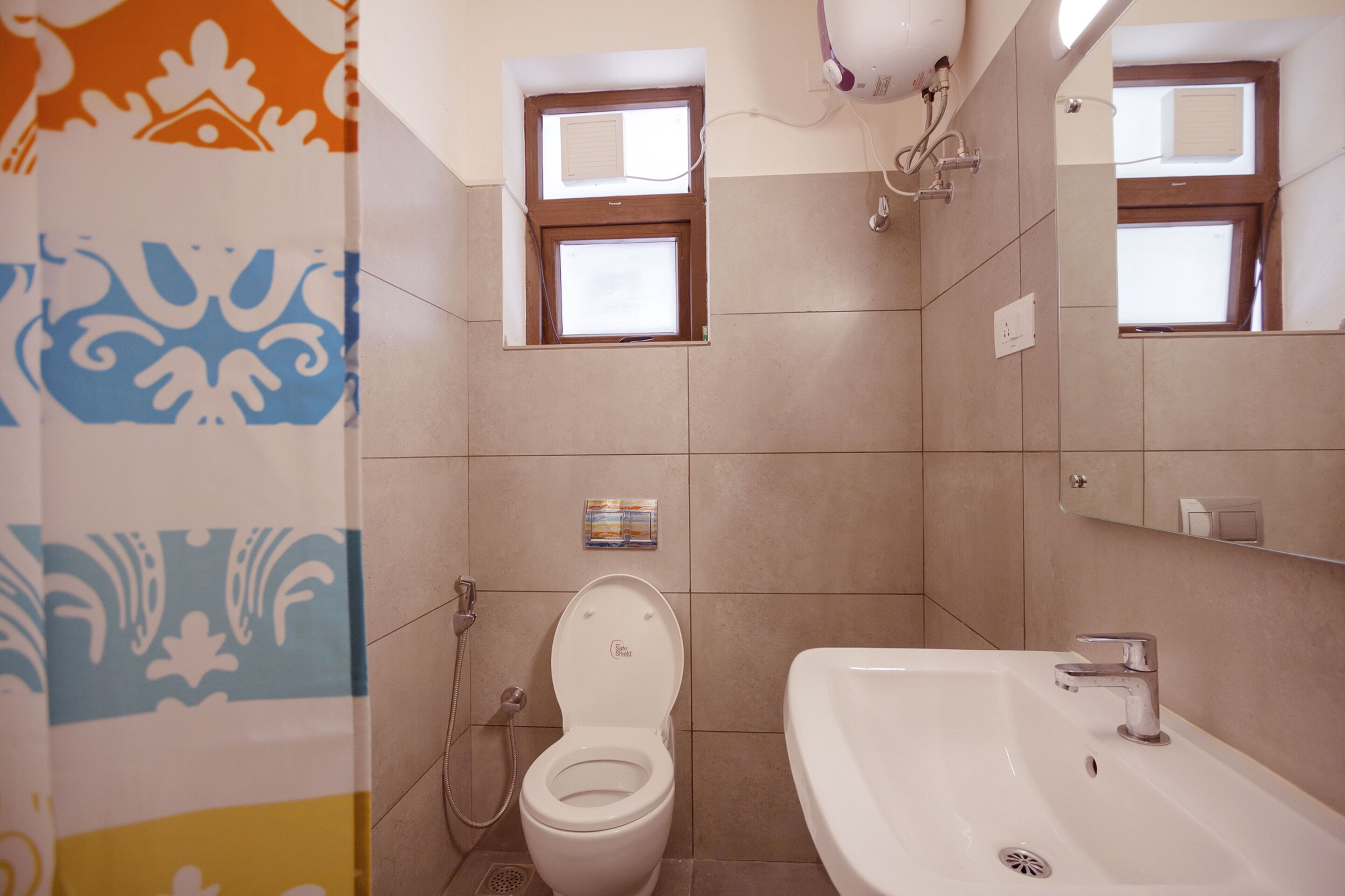 Queen Room with Breakfast