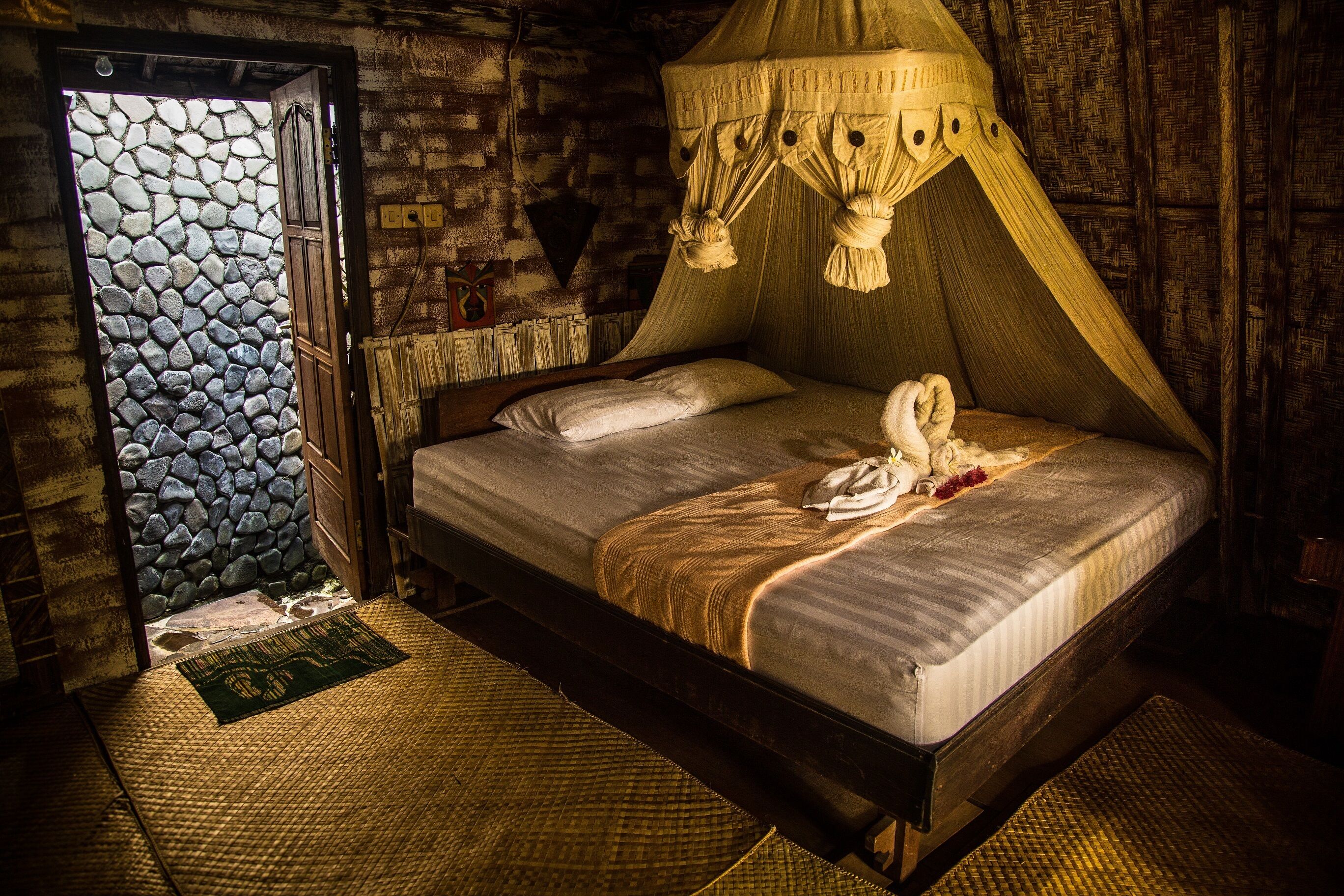 Santhika Bed and Breakfast Lumbung bungalow