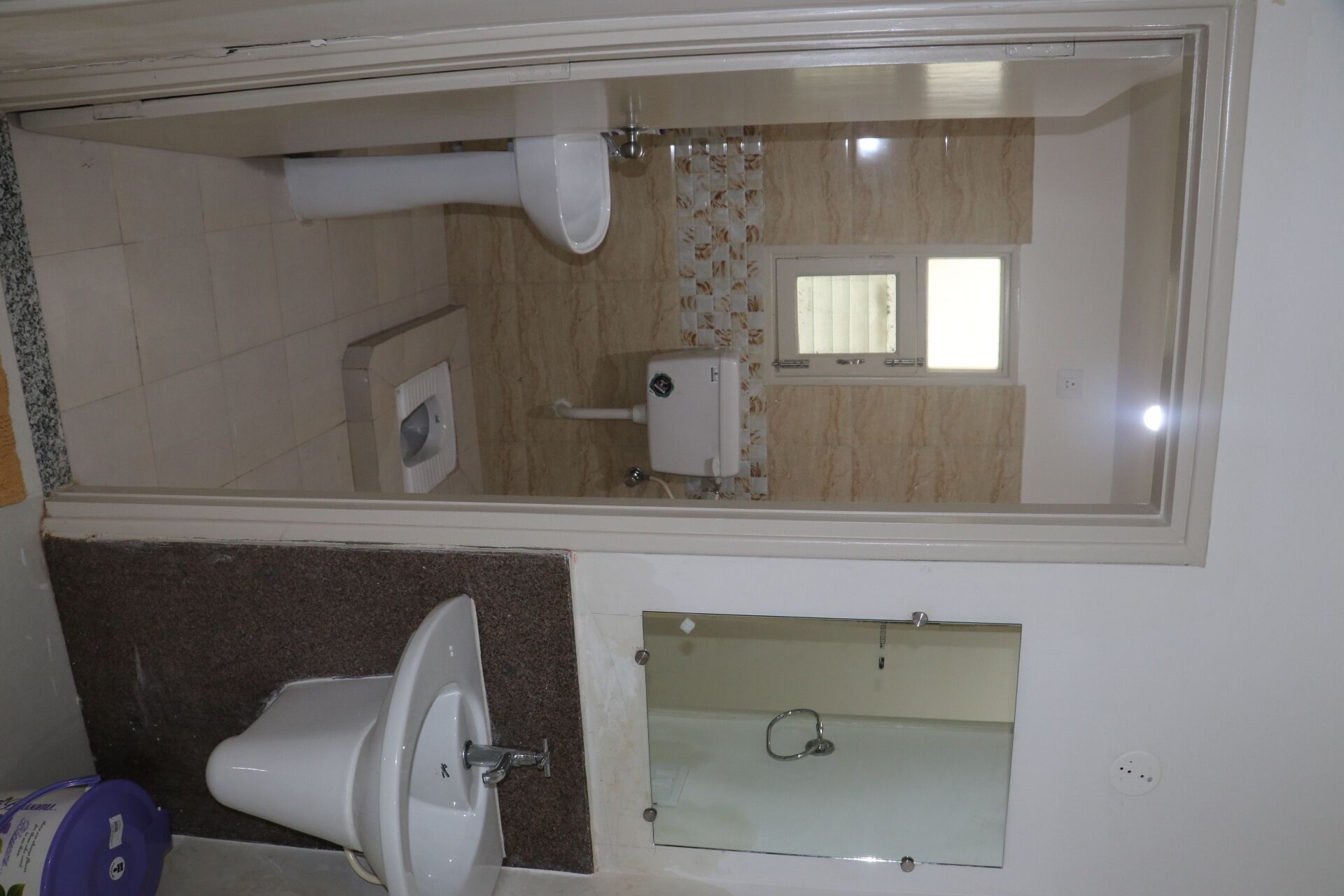 Royal orchid 1bhk lake end suite