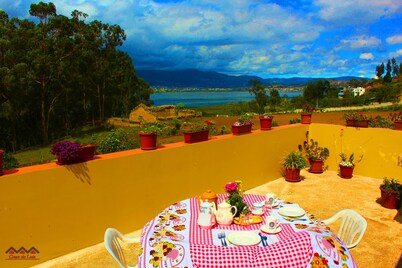 Apartment at "Casa de Luis" with lake & mountains view near Otavalo