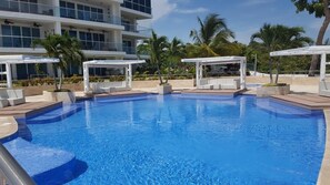 Pool - Beach front property located by one of the best beaches in Panama (Santa Clara)