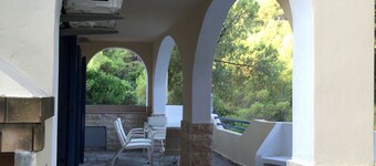 Moderne villa i Kanapitsa, Skiathos 