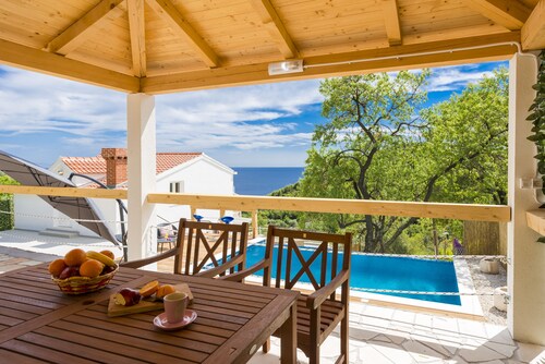 Luxury Vila dundo Pero